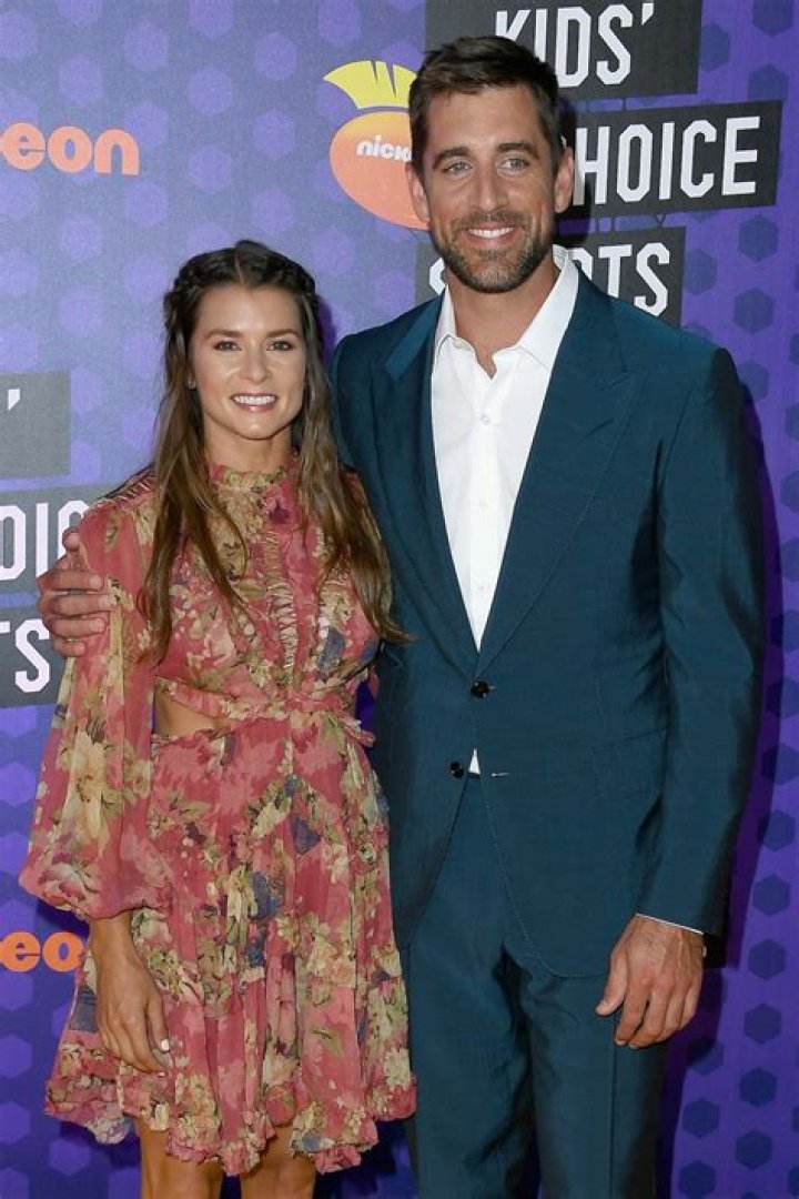 Aaron Rodgers Went Out On A Date With Soccer Player Marie Margolius!! Are They Dating?