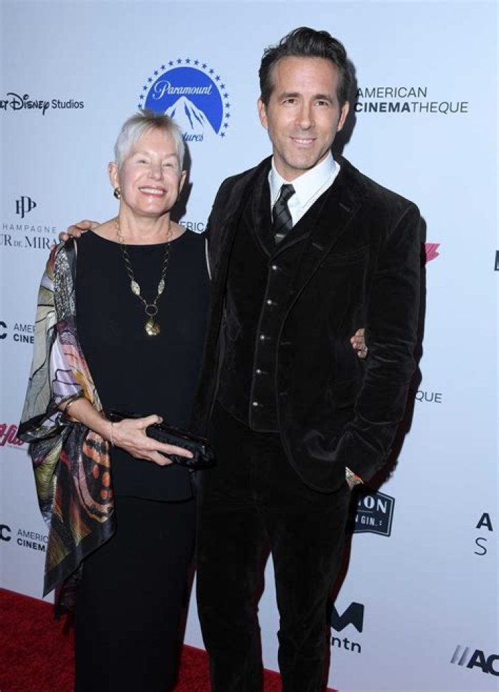 Ad'ryan Jones - Age, Family, Bio