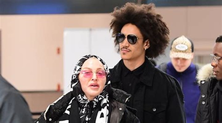 Ahlamalik Williams - Age, Family, Bio