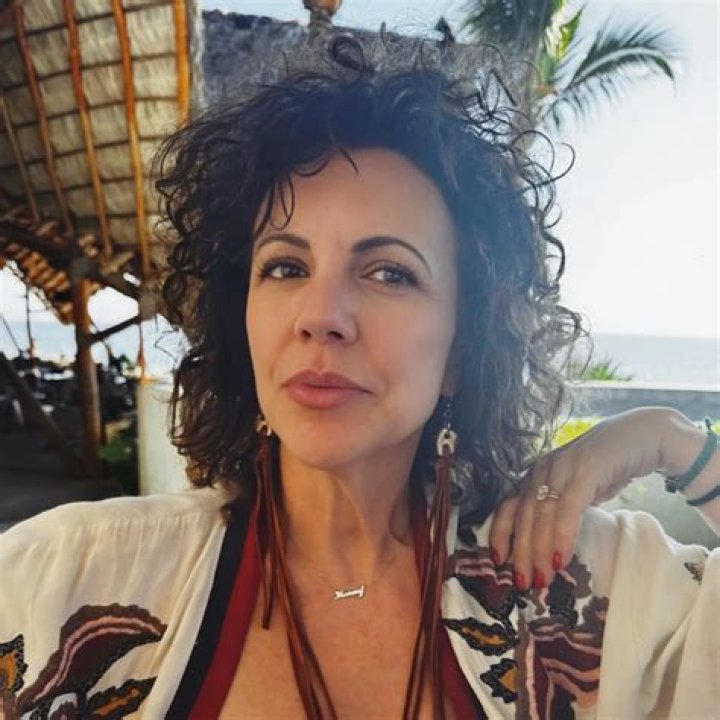 Alejandra Costello - Age, Family, Bio