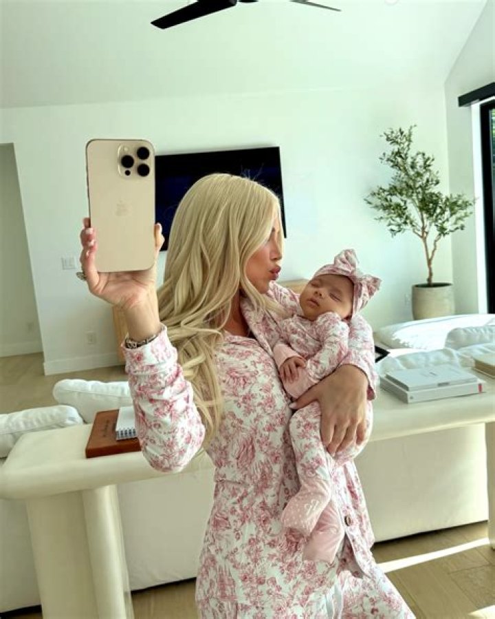 Alyssa Hyde - Age, Family, Bio