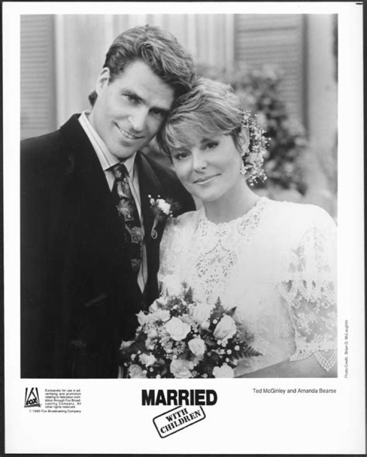 Amanda Bearse - Age, Family, Bio