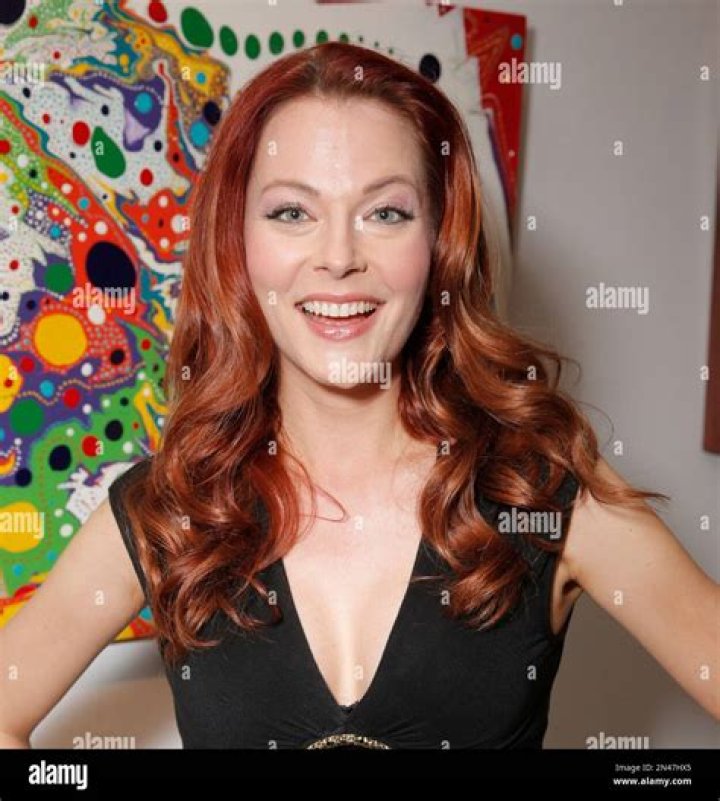 Anna Easteden - Age, Family, Bio