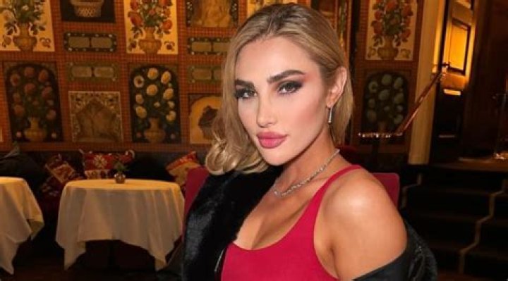 Anne Gust Bio (Wiki) 