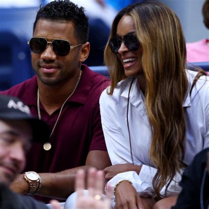 
Are Russell Wilson And Serena Williams Friends? 