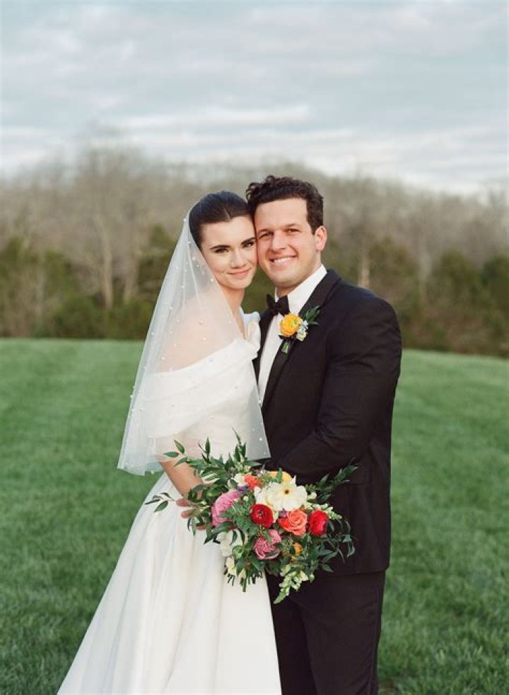 Ashley Nissenberg husband: Who is Brett?