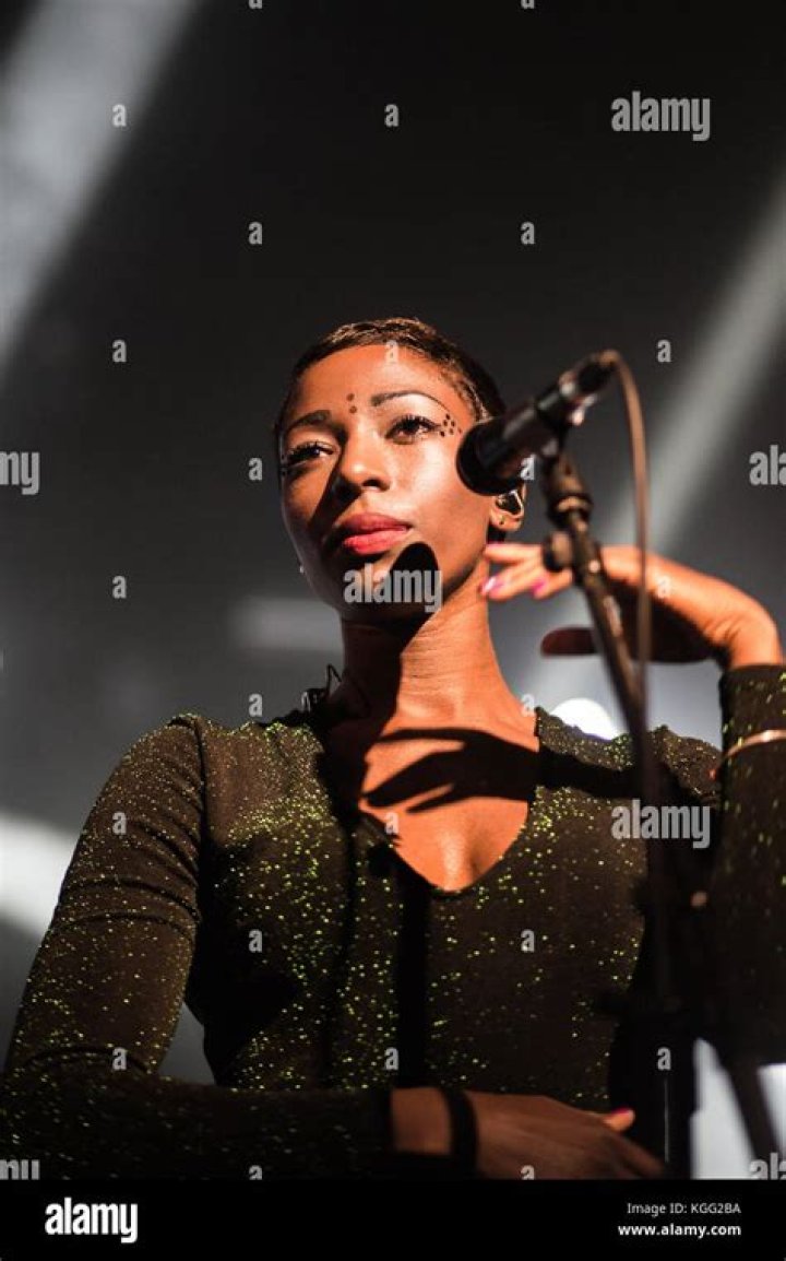 Bonobo, Simon Green Bio (Wiki) 