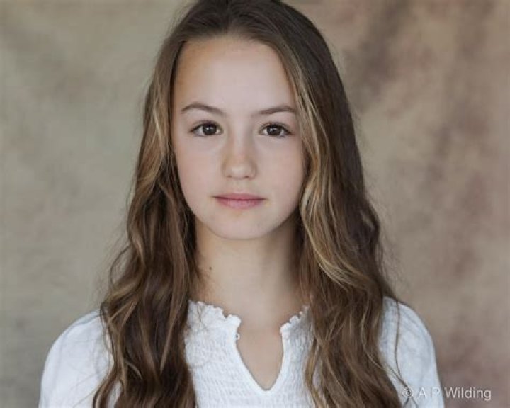 Cecily Bloom - Age, Family, Bio