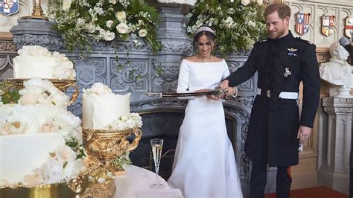 Celebitchy’s most commented 2018: Meghan & Harry’s wedding, a royal feud