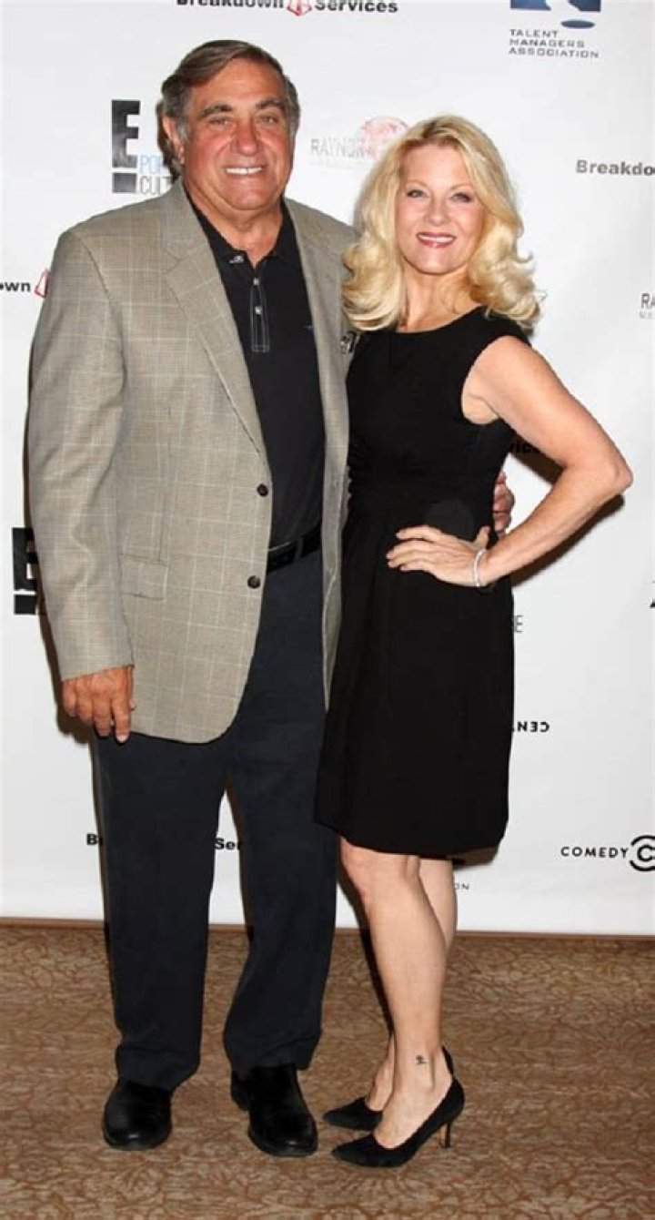 Dan Lauria Height, Weight, Net Worth, Age, Birthday, Wikipedia, Who, Nationality, Biography