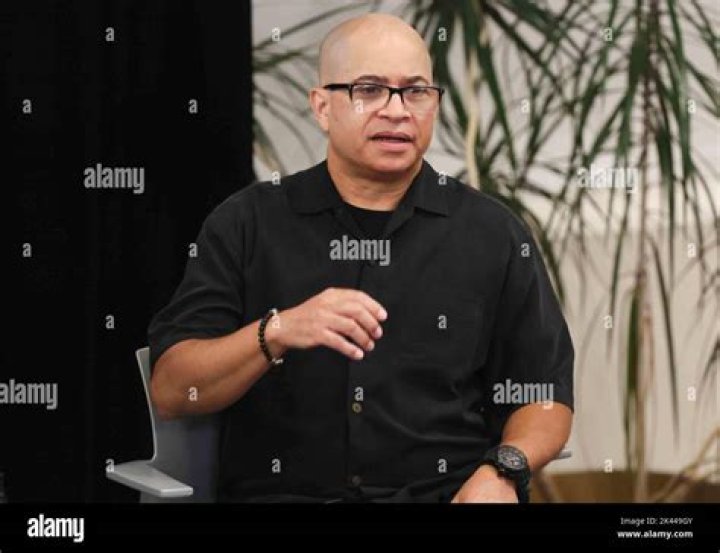 Darryl M. Bell Bio (Wiki) 