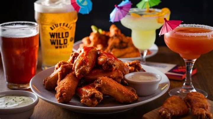 Does Buffalo Wild Wings have draft beer?