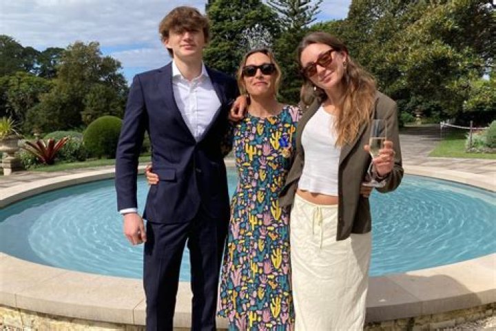 Does Claudia Karvan Have Sister | Meet Her Brothers Rupert And Paris