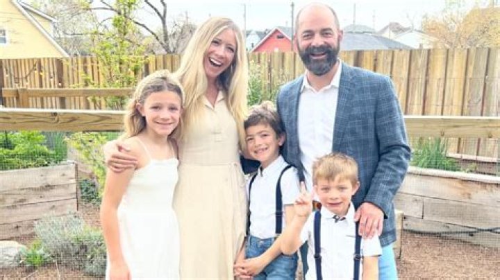 Drew Holcomb - Age, Family, Bio