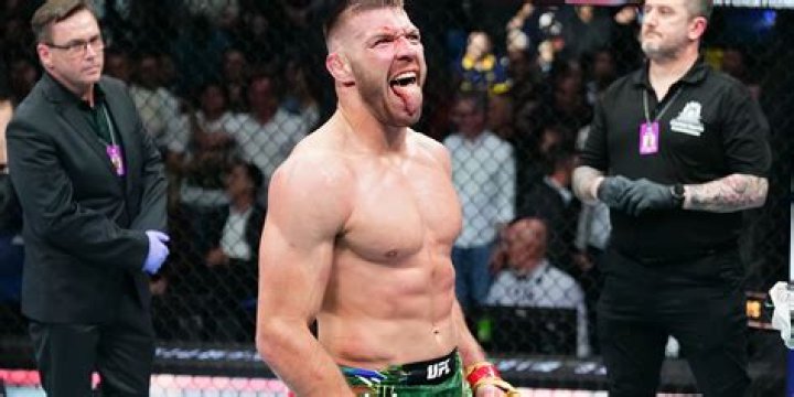 Dricus Du Plessis - Age, Family, Bio