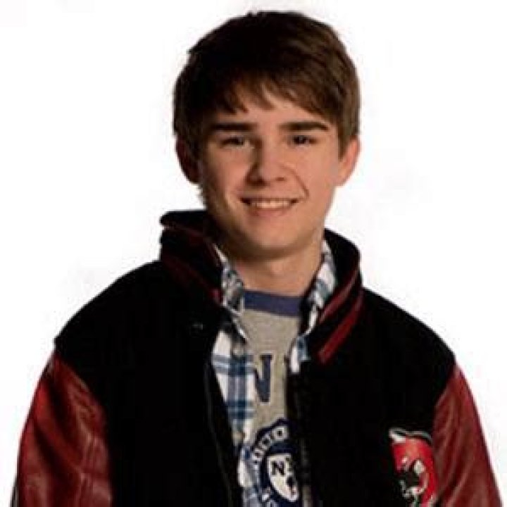 Dylan Everett - Age, Family, Bio