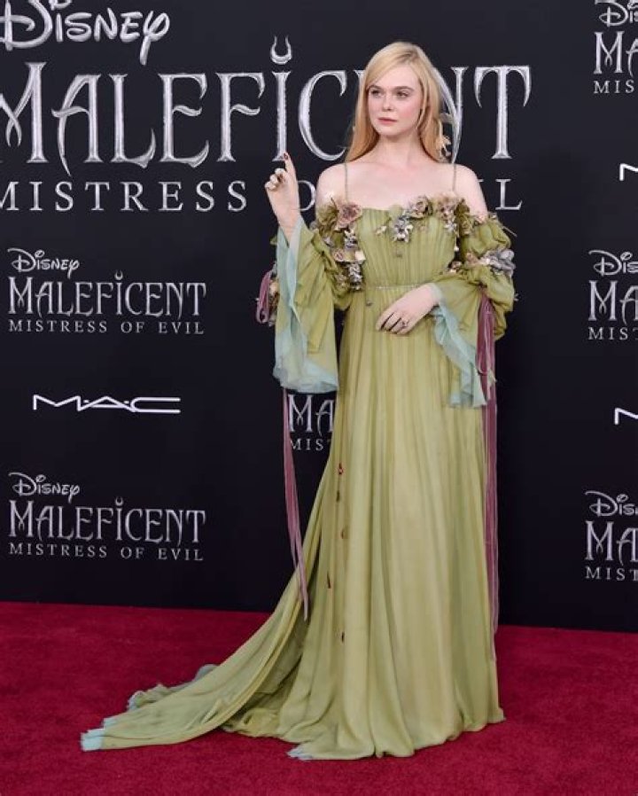 Elle Fanning in violet Elie Saab at ‘Maleficent’ premiere: lovely or too mature?