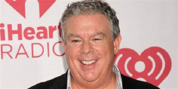 Elvis Duran - Age, Family, Bio