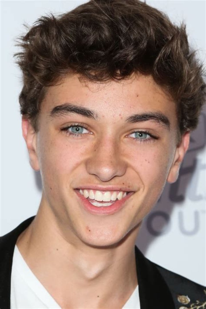 Gavin Sturm Bio (Wiki) 