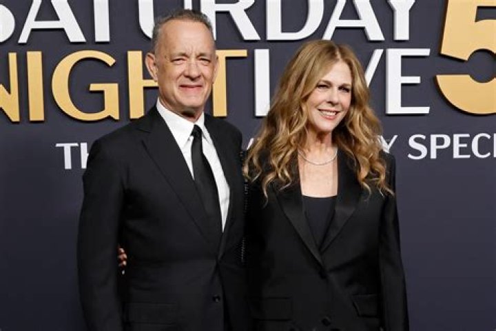 Great Hollywood couple! Tom Hanks and wife Rita walk red carpet! Learn about Tom Hanks’ type 2 diabetes mellitus!