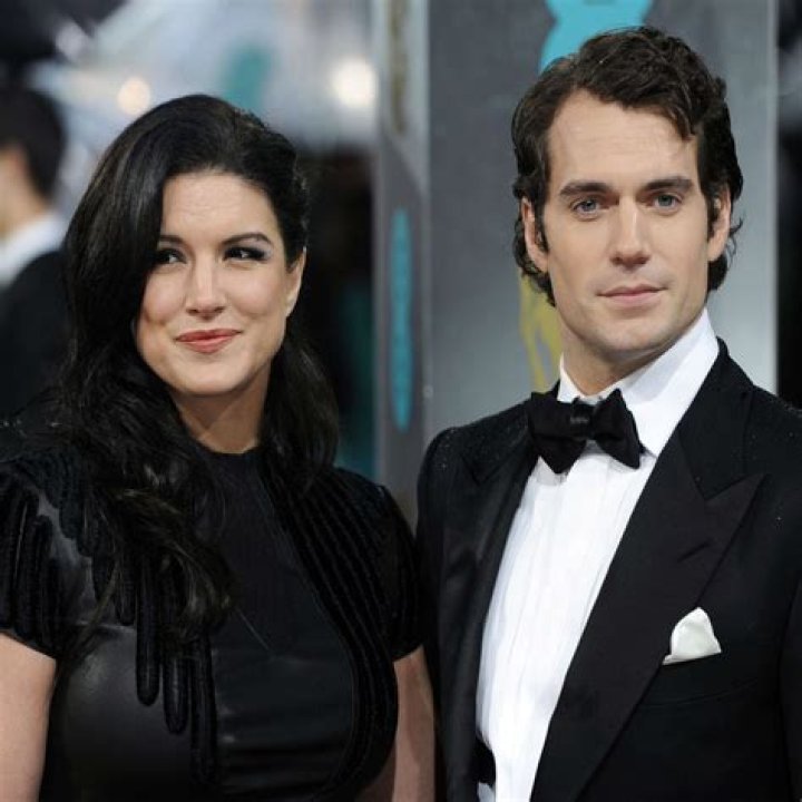 Henry Cavill & Gina Carano made their couple-y debut last night: so, so hot?
