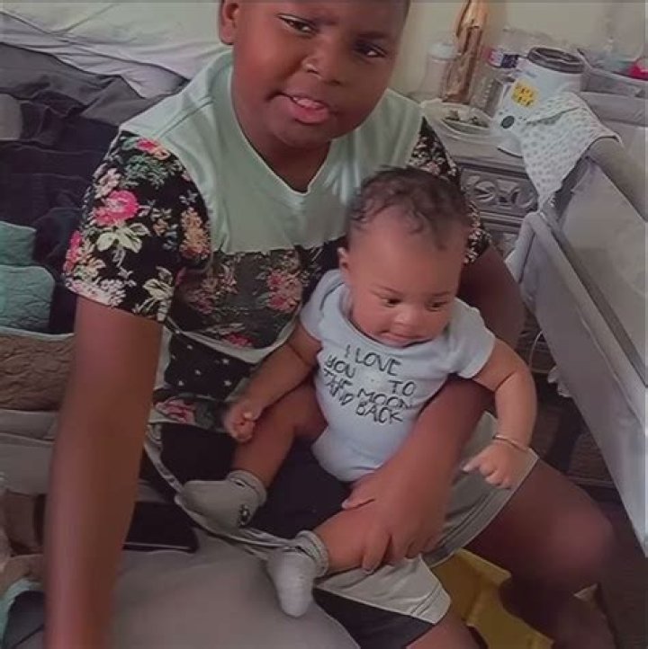 Inayah Lamis - Age, Family, Bio