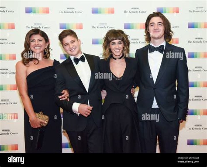 Is Michael Le Married? His Bio, Parents, Girlfriend and Net Worth