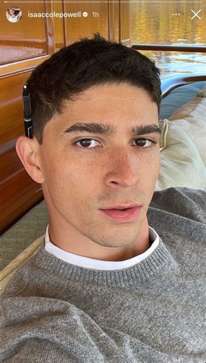 Isaac Powell - Age, Family, Bio