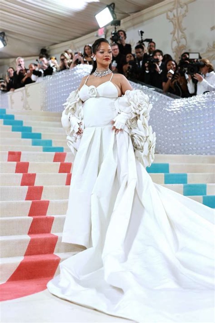 Jennifer Lopez wore Ralph Lauren to the 2023 Met Gala: tragic or hot?