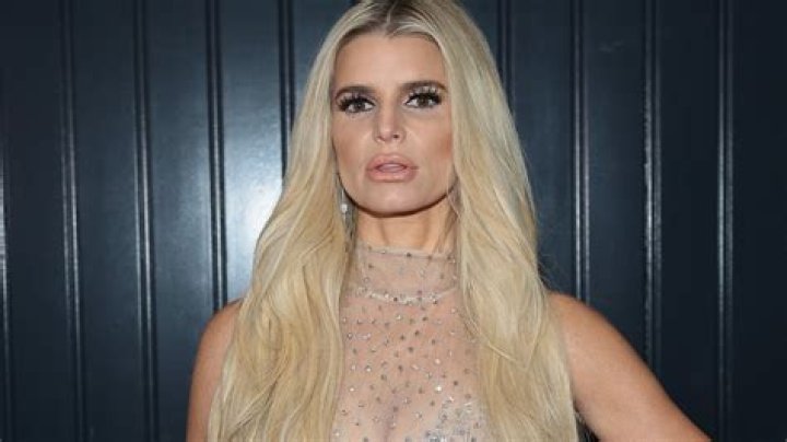 Jessica Simpson was not drunk on HSN, ‘slurring is just part of her personality’