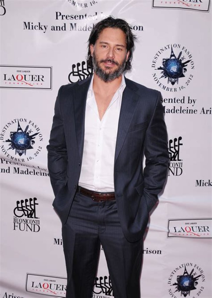Joe Manganiello’s mountain man beard, greasy hair: would you still hit it?