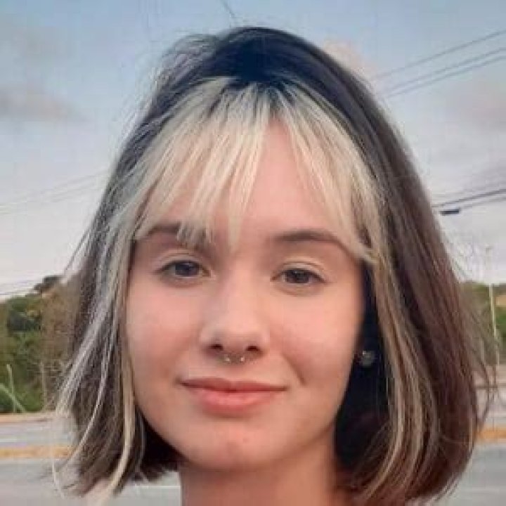 Julia Barni - Age, Family, Bio