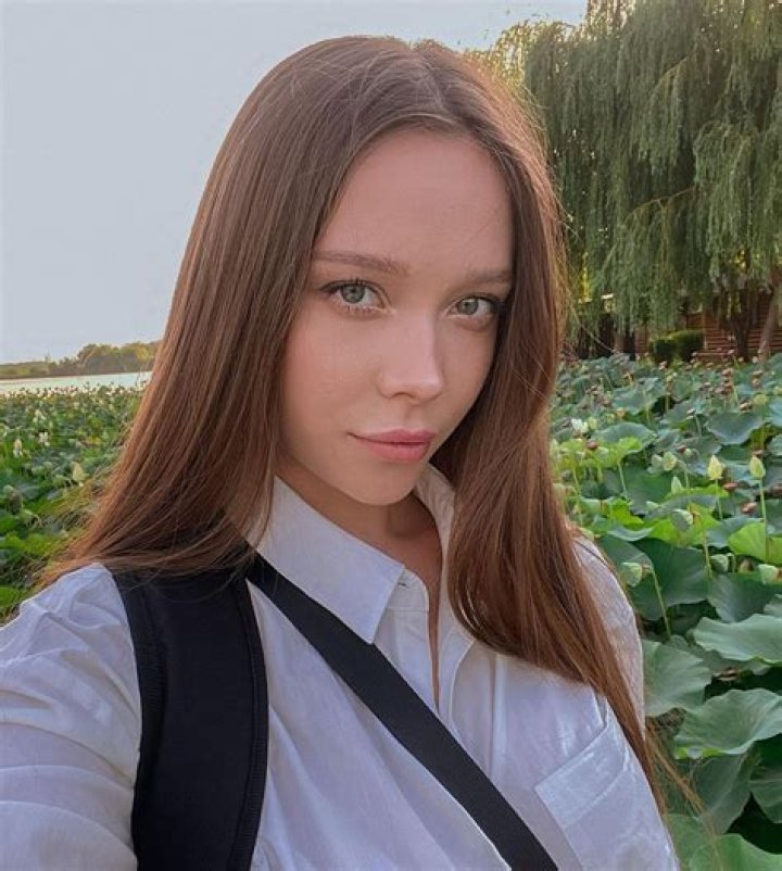 Kate Robin Bio (Wiki) 