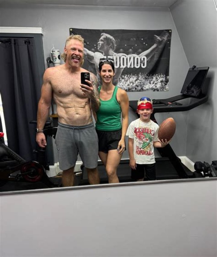 Leon Lush - Age, Family, Bio