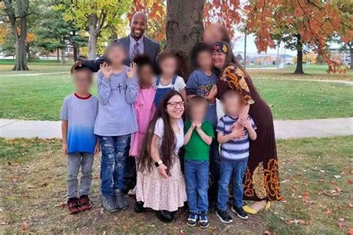 Leslie Grace Net Worth, Age, Boyfriend, Family, Biography & More