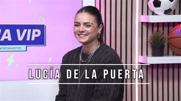 Lucia de la Puerta - Age, Family, Bio