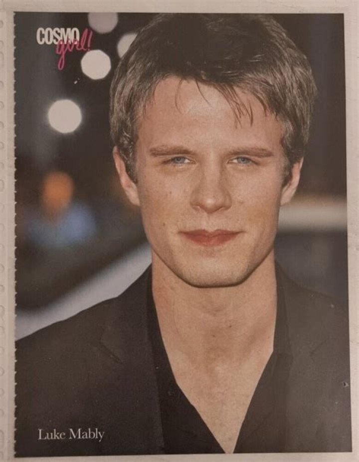 Luke Mably - Age, Family, Bio