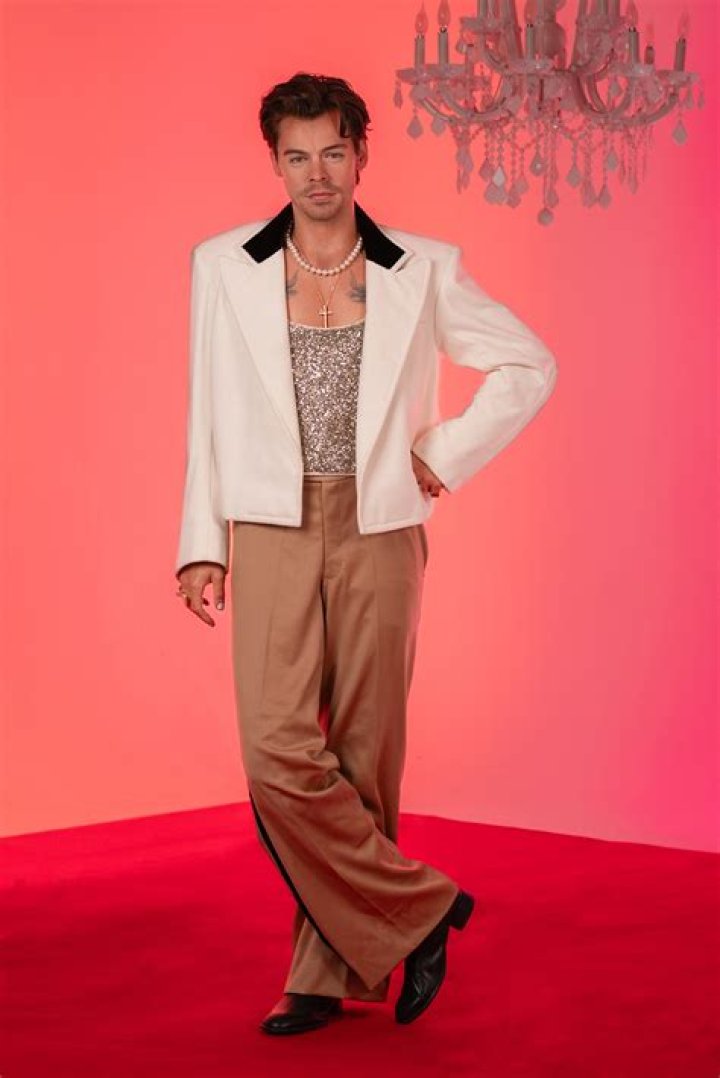 Madame Tussauds unveils seven new wax figures of Harry Styles: accurate?