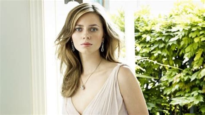 Maeve Dermody Bio (Wiki) 