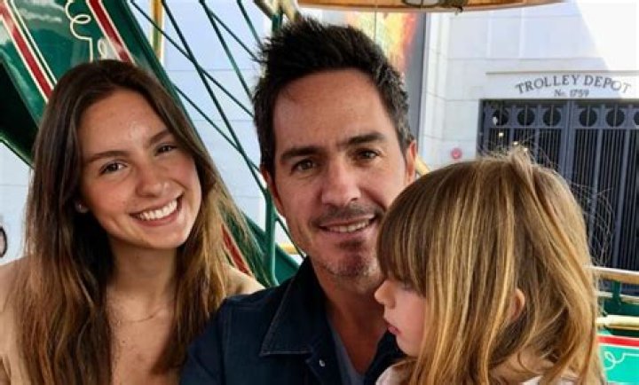 Mauricio Ochmann - Age, Family, Bio