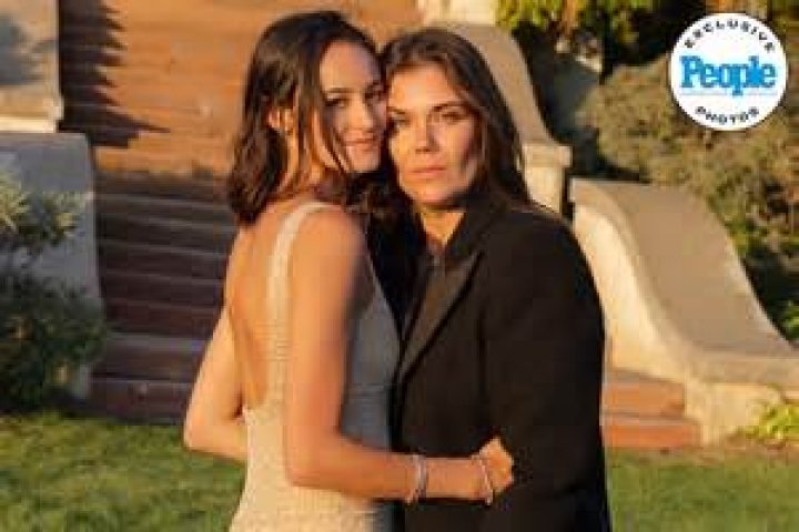 Melissa Etheridge turned her girlfriend into wife. Details on their marriage!!!