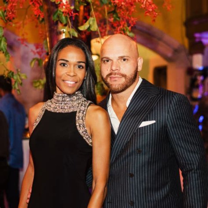 Michelle Williams calls off her engagement to pastor Chad Johnson!