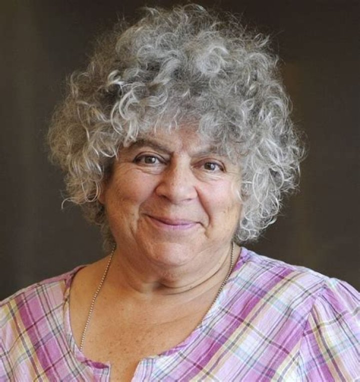 Miriam Margolyes net worth