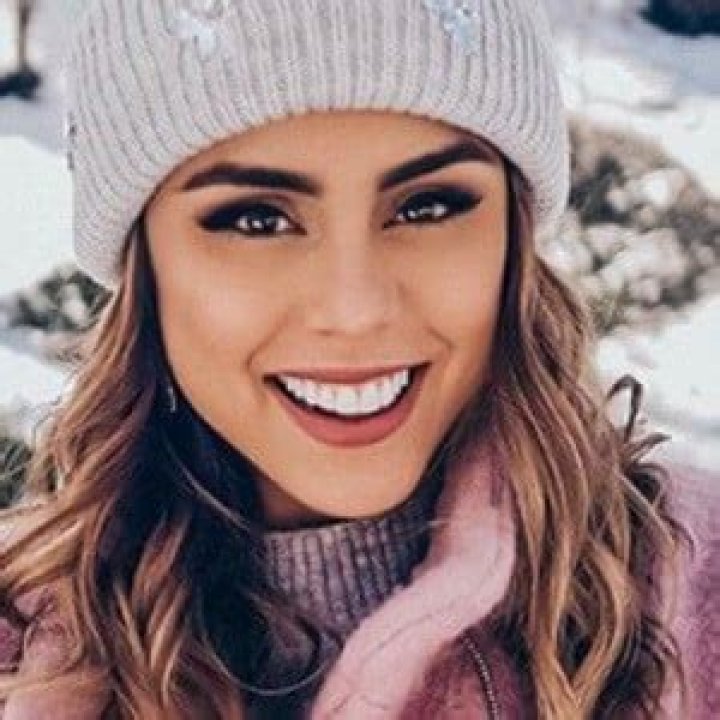 Pautips - Age, Family, Bio