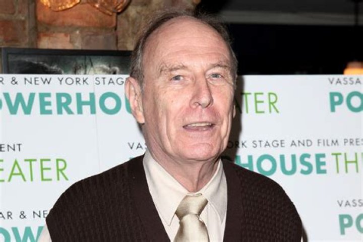 Paxton Whitehead - Trivia, Family, Bio