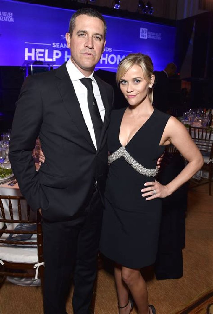 Reese Witherspoon arrested for disorderly conduct, Jim Toth arrested for DUI