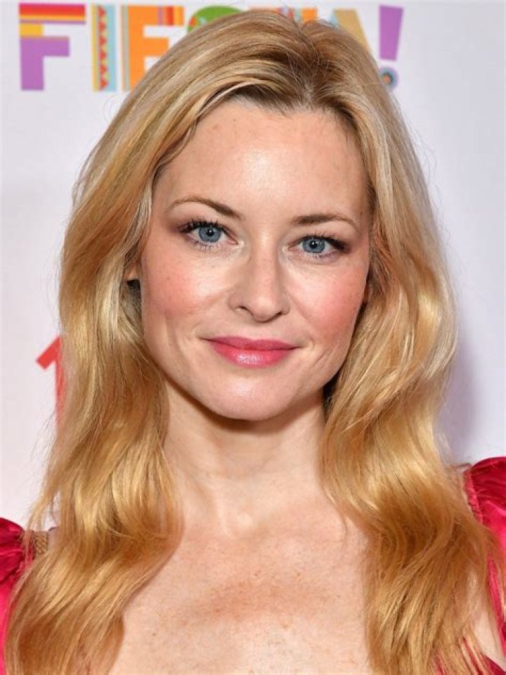 Role Models - Cast, Ages, Trivia