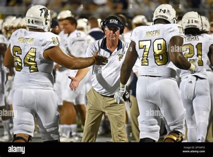 Ron Turner - Age, Family, Bio