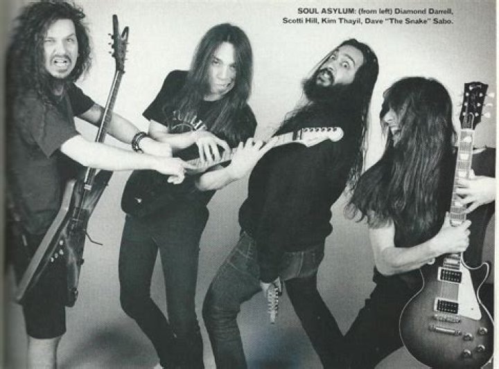 Scotti Hill - Age, Family, Bio