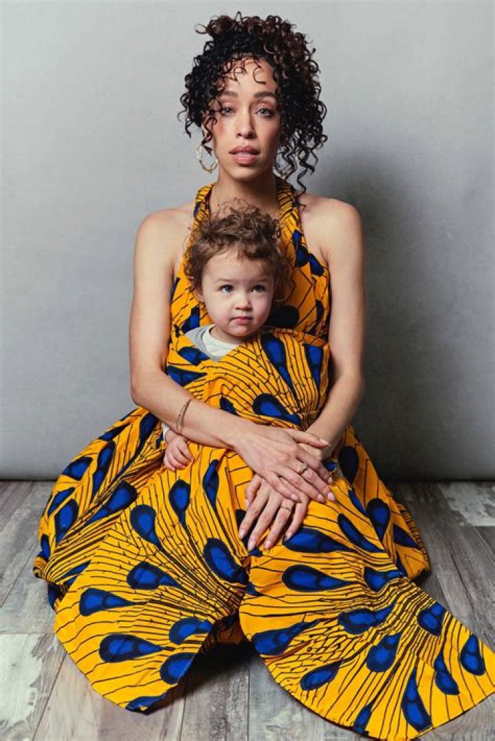 Shanti Lowry - Age, Family, Bio